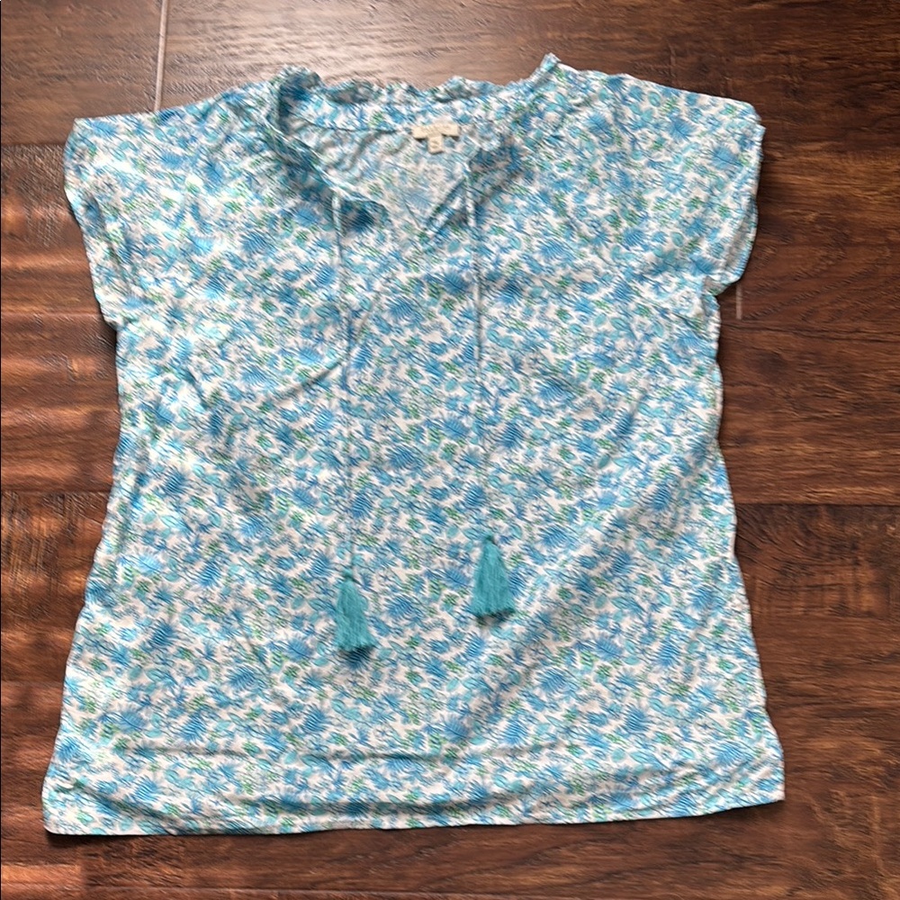 Talbots Blue and White Floral Top MP